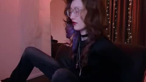 lissaros online show from December 22, 5:03 am