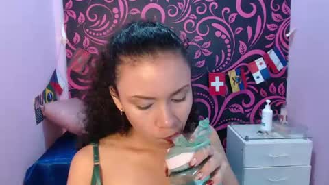 little18doll online show from July 10, 12:59 am