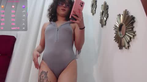  AMY  online show from October 14, 9:29 pm
