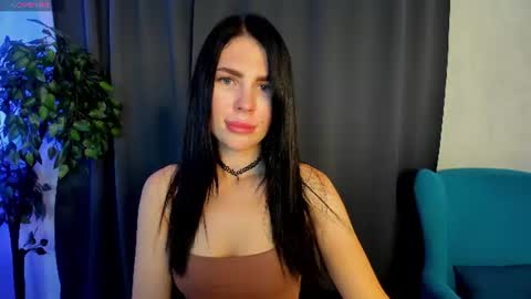 Isabel online show from June 18, 7:58 am