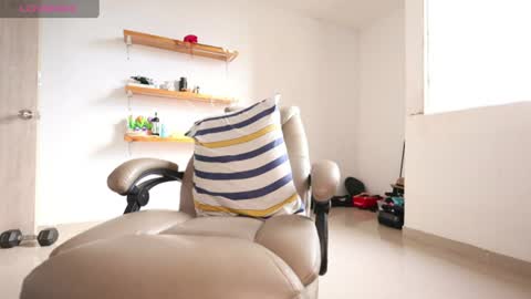 Little bear - give my room a like thanks. online show from June 15, 1:03 pm