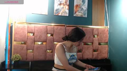 little_cute31 online show from July 9, 6:23 pm
