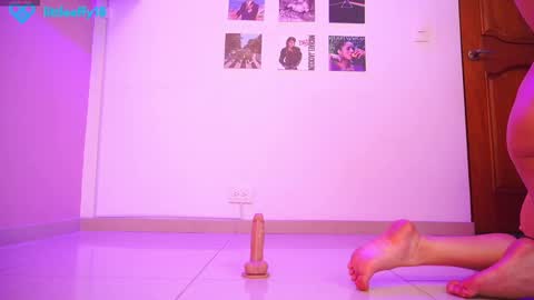 Little Effy online show from February 14, 3:33 am