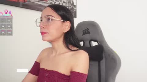 Help me reach 100 likes online show from July 18, 7:05 pm