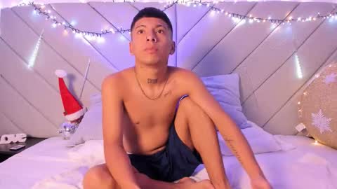 little_kris1 online show from November 19, 12:48 pm