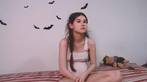 Alice.. online show from December 14, 3:02 am