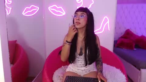 Paulette online show from July 11, 4:28 am