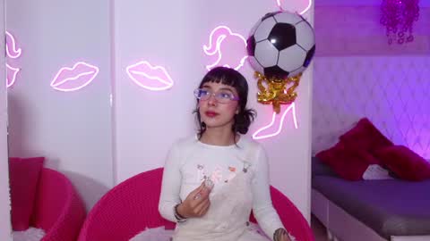 Paulette online show from July 1, 4:32 am