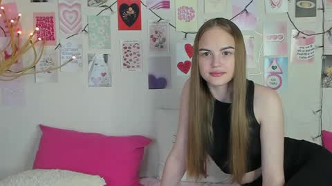 Kriss online show from April 25, 8:49 am