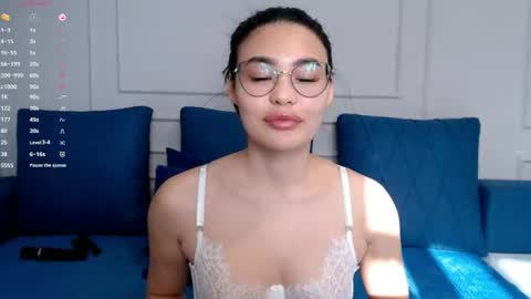 Kwan online show from June 16, 12:31 pm