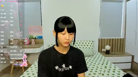 Yena and Gabby online show from July 8, 4:38 am