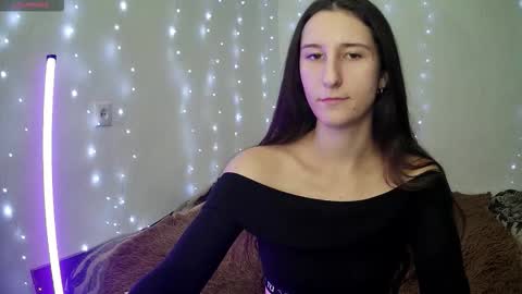 LittleAhWitch online show from November 14, 10:50 am