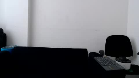 Manu online show from February 26, 10:26 pm