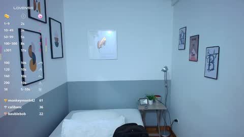 Emily  online show from February 18, 2:59 am