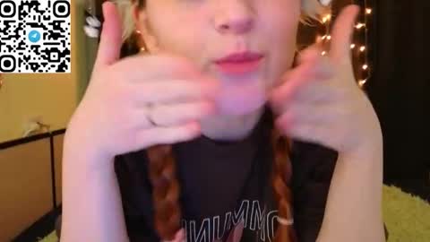 Molly online show from January 15, 2:15 pm