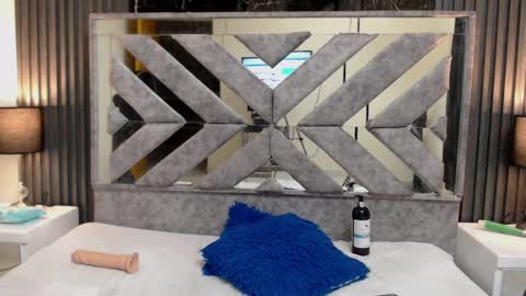 Litllekloe online show from February 1, 10:44 pm