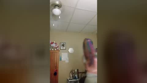 littleleo96 online show from August 1, 1:45 pm