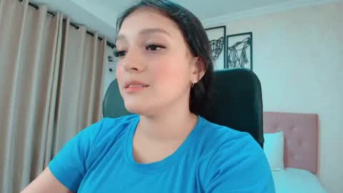 Sarahs Room online show from July 7, 11:41 pm