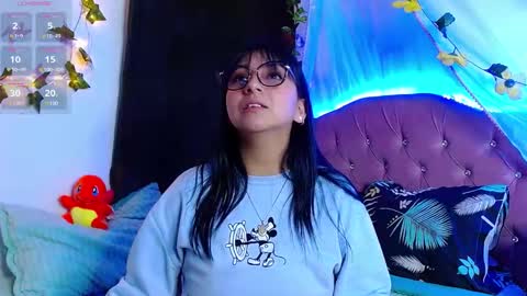 Snapshot of littlerouse_ chatting on March 9, 4:49 am Ruby Rouse online show from March 9, 4:49 am