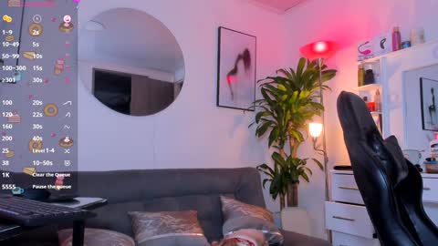 LITTLE SEXY RUBY online show from January 4, 9:54 am