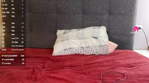 littlewetsonia online show from July 9, 6:50 am