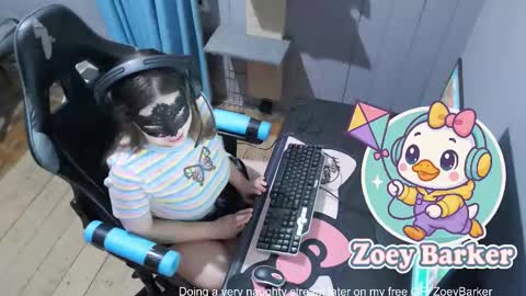 littlezoey2007 online show from November 13, 10:51 am