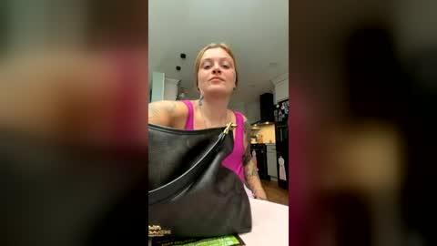 Nina online show from July 20, 11:01 am