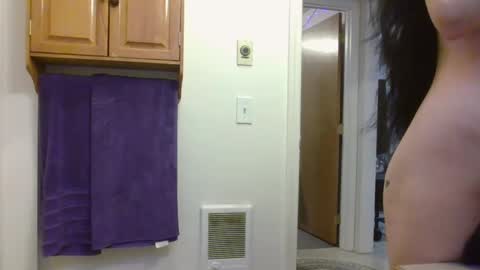 Liv Mirage online show from March 3, 3:00 pm