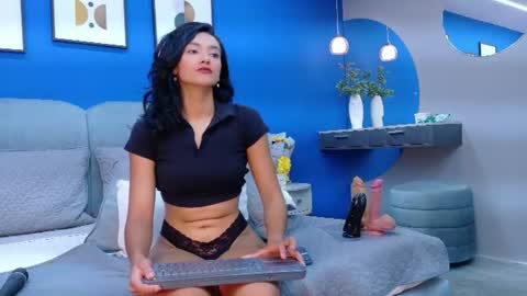 lixiepeyton online show from July 9, 2:21 pm