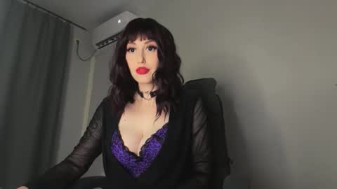 Snapshot of liya_ray chatting on October 23, 6:09 pm Liya Ray online show from October 23, 6:09 pm