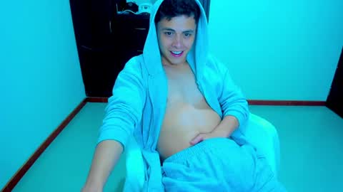 Chris online show from June 20, 2:34 pm