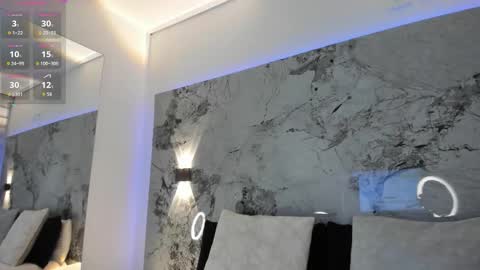 Liz  online show from December 2, 10:57 am