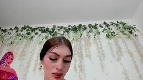 Liz Luna online show from June 17, 8:36 pm