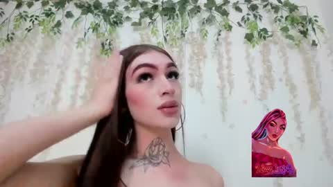 Liz Luna online show from June 15, 3:26 pm