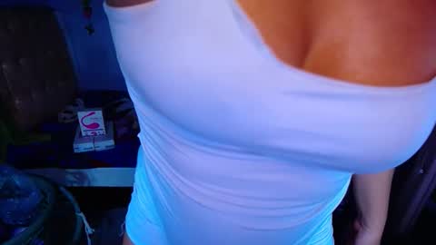Liz Tyler online show from June 5, 10:48 pm