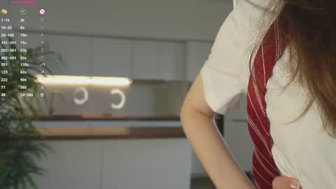 Hello there im Amelia Im new here Lets have fun online show from June 20, 3:13 am