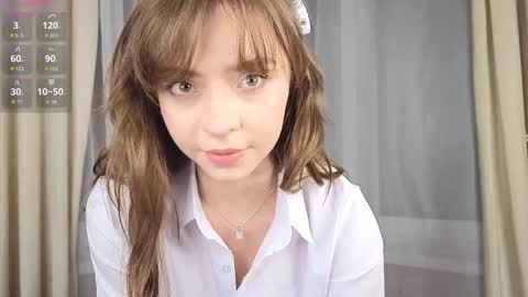 Hello there im Amelia Im new here Lets have fun online show from December 19, 3:24 am