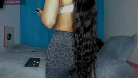 lizeth online show from June 29, 1:02 am
