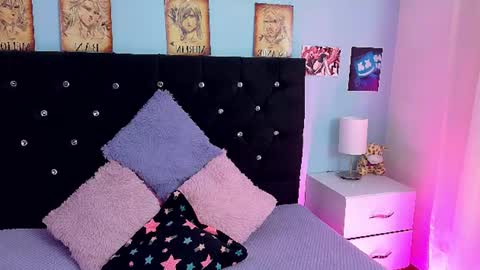 Lizz online show from August 2, 11:06 pm