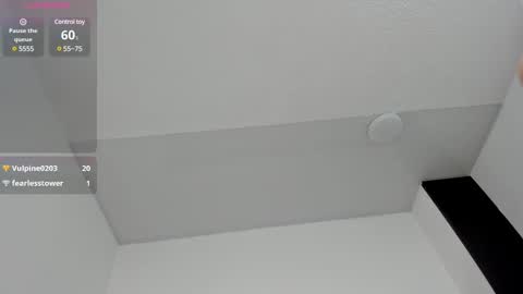 Snapshot of lizz_luna chatting on February 13, 2:09 pm lizz_luna online show from February 13, 2:09 pm