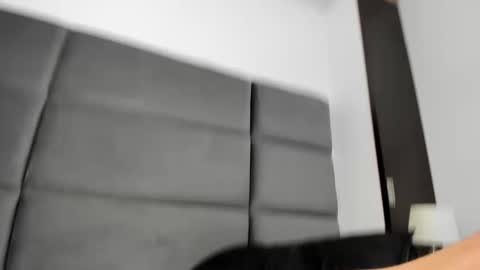 Snapshot of lizz_luna chatting on September 20, 7:17 pm lizz_luna online show from September 20, 7:17 pm