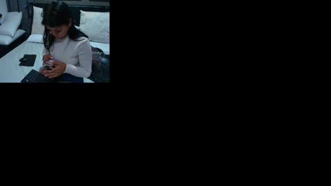 Lizz  online show from September 25, 11:39 am