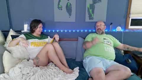 lizzieblue4u online show from October 13, 2:24 am