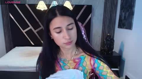 Lizzy SCHEDULE BROADCASTING Monday-Saturday 11am4pm Colombia online show from February 20, 11:31 am