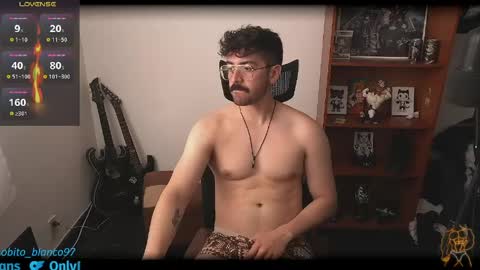 Lobito blanco Thefckingwolf main account online show from April 17, 5:37 pm