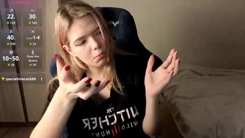 Logan and Katana online show from October 30, 1:23 pm