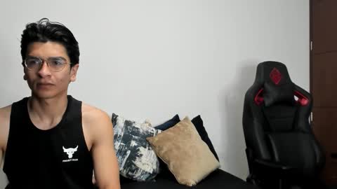 Logan online show from November 14, 8:38 am