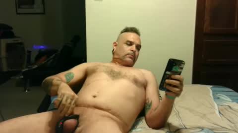 Snapshot of loganreaves69 chatting on October 7, 12:06 am Logan Reaves online show from October 7, 12:06 am