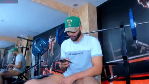 U can call me Logan online show from March 18, 4:07 am