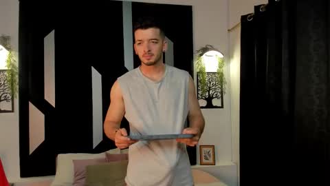 Logan Wolf online show from March 14, 4:38 am